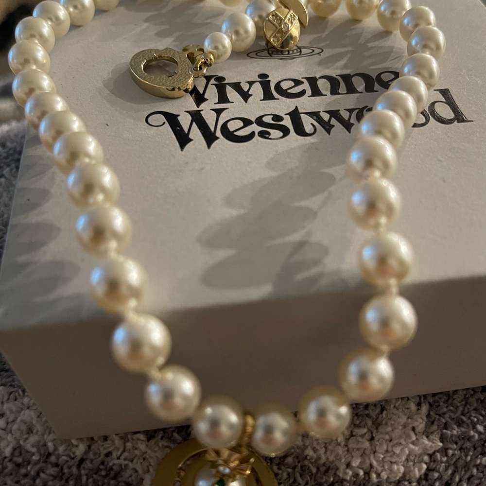 COPY - Vivenne Westwood